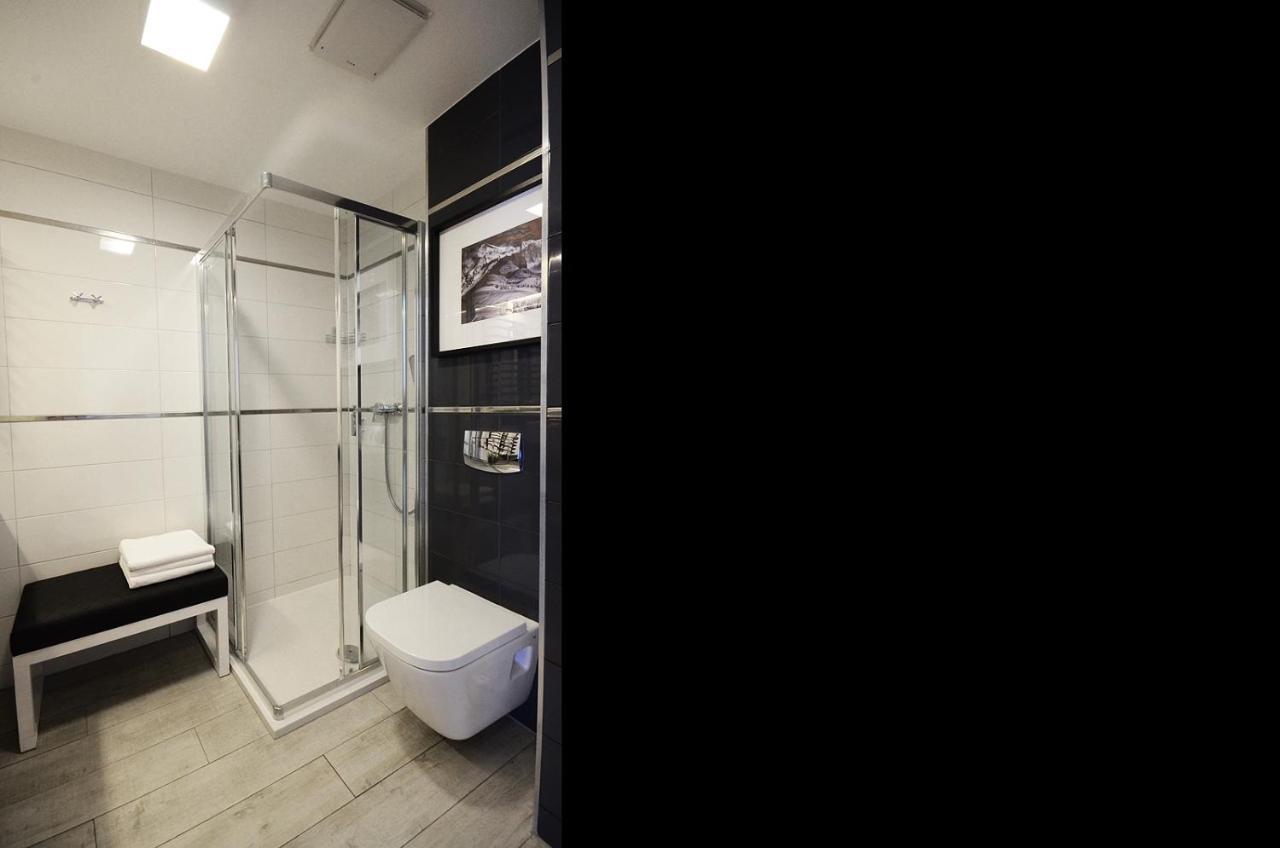 Apartamenty Biala Sowa Czarna Gora Sienna  Bagian luar foto
