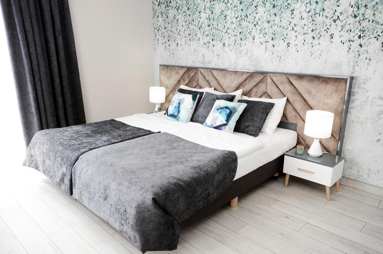 Apartamenty Biala Sowa Czarna Gora Sienna  Bagian luar foto