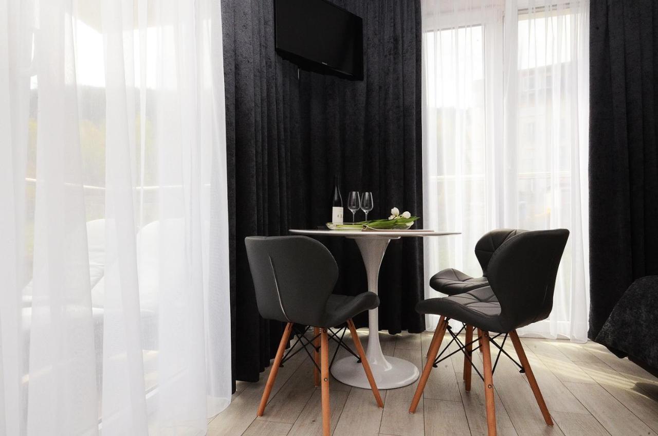 Apartamenty Biala Sowa Czarna Gora Sienna  Bagian luar foto